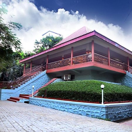 מלון אליבג Outpost@Alibaug מראה חיצוני תמונה