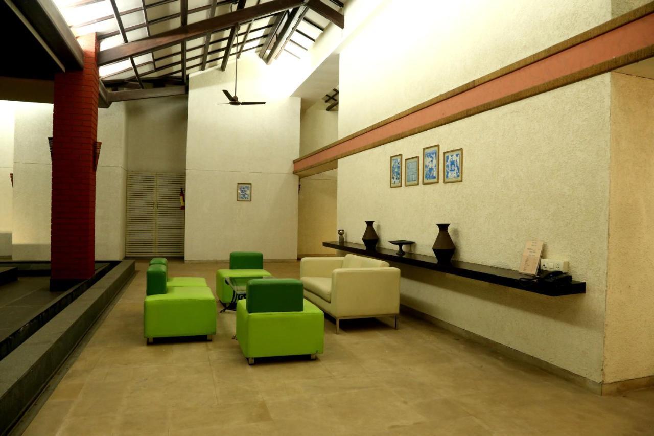 מלון אליבג Outpost@Alibaug מראה חיצוני תמונה